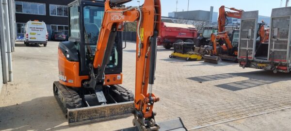 Hitachi ZX26U-6 minigraver 2021 GERESERVEERD