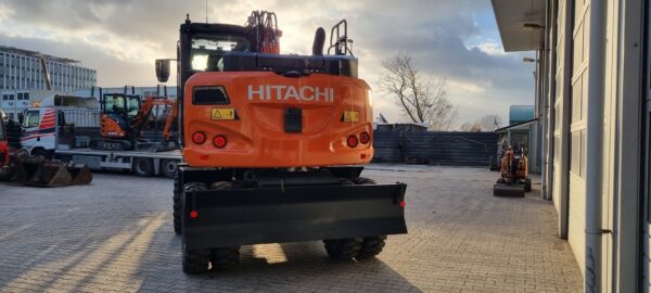 Hitachi ZX135W-7 2022