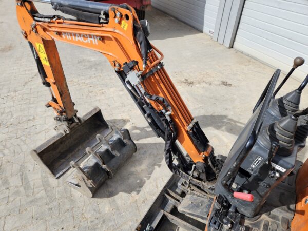 Hitachi ZX10U-6 minigraver 2019