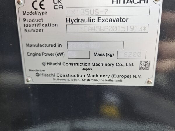 Hitachi ZX135US-7 2p+blad 2023 rupsgraafmachine GERESERVEERD/RESERVED