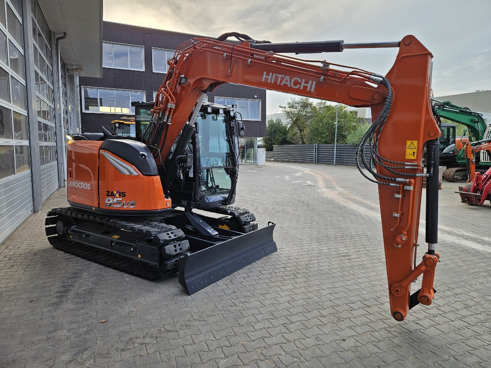 Hitachi ZX95US-7 2026 ref 0828 VERKOCHT/SOLD Hitachi ZX95US-7 2026 ref 0828 VERKOCHT/SOLD